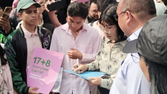 Andre Rosiade Siap Serahkan Dokumen 17+8 Tuntutan Rakyat  ke Pimpinan DPR RI