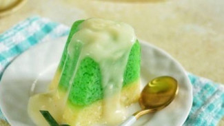 Nikmatnya Sensasi Lumer! Puding Lumut Lembut Bertemu Vla Leci yang Membius!