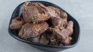 5 Menu Pendamping Sayur Bening yang Pas di Lidah