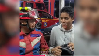 9 Jam Evakuasi, Damkar Akhirnya Bebaskan Jari Pemuda yang Terjebak di Helm