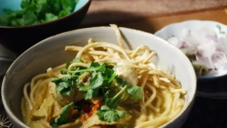 Khao Soi Thailand Kuah Kare Pedasnya Bikin Nagih