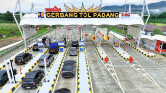 Bus Hilang Kendali dan Terguling di Tol Padang-Sicincin, 2 Penumpang Meninggal Dunia