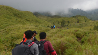 7 Pantangan Wajib Saat Mendaki Gunung yang Pendaki Harus Tahu