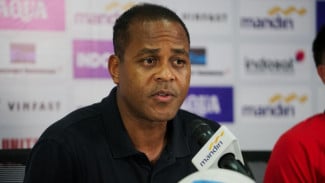 Patrick Kluivert Beri Janji untuk Timnas Indonesia di Kualifikasi Piala Dunia 2026