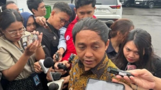 Menteri Kehutanan Raja Juli Antoni Akui Khilaf, Minta Maaf soal Foto Domino