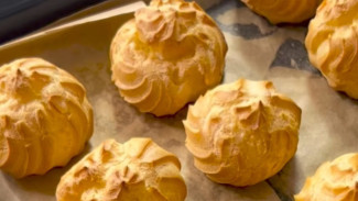 Resep Kue Sus Ekonomis Lembut dan Lumer Ala Chef Fani