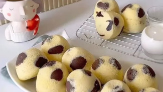 Resep Bakpia Kukus Lembut dan Anti Ribet, Isi Cokelat Lumer!