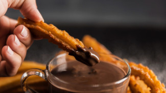 Churros Renyah Spanyol yang Mudah Dibuat di Rumah, Camilan Manis untuk Keluarga
