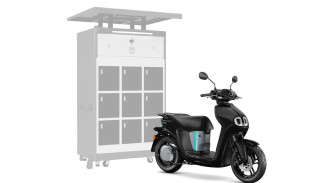 Yamaha Uji Coba Motor Listrik Swap Battery, Driver Ojol Bakal Bisa Ganti Baterai Secara Mandiri!