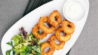 Resep Onion Ring Sederhana yang Krispy dan Gurih, Camilan Praktis Saat Hujan
