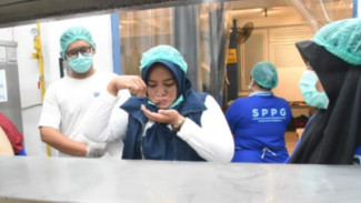 Wabup Situbondo Inspeksi Dapur MBG, Pastikan Kualitas dan Kebersihan