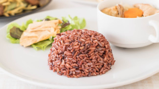 2 Resep Menu Beras Merah Paling Mudah dan Enak untuk Masakan Rumahan