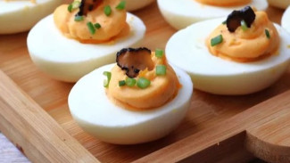 Resep Truffle Deviled Eggs, Hidangan Pembuka yang Elegan