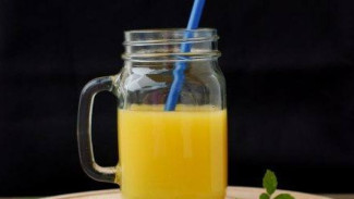 Resep Es Jeruk Lidah Buaya, Segarkan Hari dengan Minuman Sehat dan Nikmat!