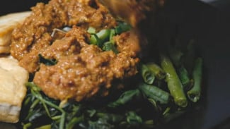 Resep Pecel Blitar, Makanan Favorit Presiden Sukarno!