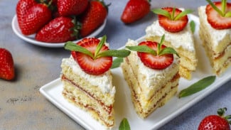 Strawberry Shortcake Homemade, Kue Manis Lembut Dan Segar Yang Sempurna