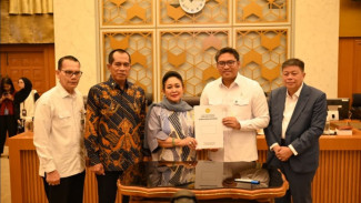 Wamentan Sudaryono Hentikan Impor Gula Rafinasi, DPR RI Apresiasi