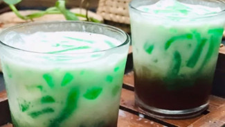 Rahasia Es Cendol Dawet Hijau Pandan Asli Bikin Segar Tidak Hancur