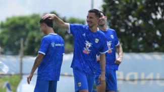 Pelatih Lion City Sailors Anggap Persib Bandung Punya 14 Pemain Asing