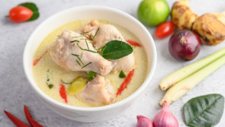 Resep Sop Ayam Bumbu Rempah, Sop yang Hangat dan Menyehatkan