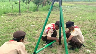 Pioneering Simbol Rakit Karya, Bangun Asa, Karya Tali Cermin Jiwa Pramuka SMK Assalafiyah Tegal