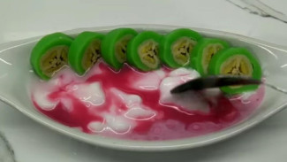 Resep Es Pisang Ijo Khas Makassar Lengkap dengan Cara Memilih Pisangnya!