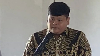 Pastikan Kehalalan Program Makan Gratis, DPR Minta Pemerintah Evaluasi Total Rantai Pasok!
