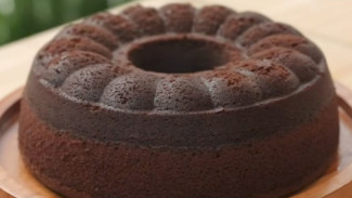 Resep Bolu Kukus Ketan Cokelat Keju Lumer Ala Chef Devina Tanpa Oven, Untuk 8 Porsi