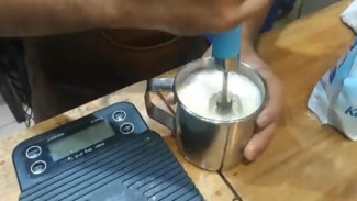 Resep Cappuccino Rumahan dengan Buih Sempurna Ala Kafe!