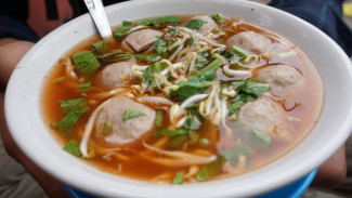 Resep Mie Bakso Sapi Kenyal Homemade, Tekstur Lembut Anti Alot