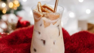 Es Kopi Susu Biskuit dengan Rasa Nostalgia