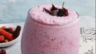 Smoothie Stroberi Yogurt Segar Anti Ribet