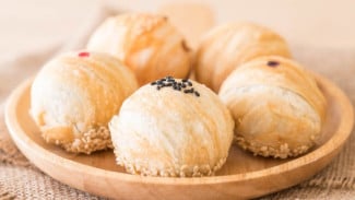 Kue Sus Lembut, Wangi, Manis Cocok Untuk Teman Santai