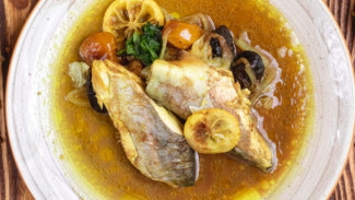 Ide Menu Makan Siang, Ikan Tongkol Acar Kuning Lezat Kaya Rempah-rempah