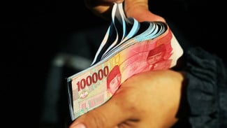 Rupiah Melemah ke Rp16.700, BI All Out Stabilkan Nilai Tukar
