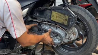 Sudah 10.000 Km? Jangan Lupa Servis Motor dan Cek Bagian Ini