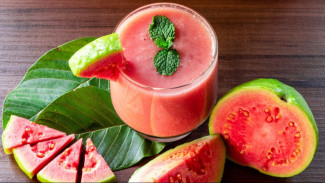 Jus Jambu Biji, Kaya Vitamin, Penangkal Penyakit Alami