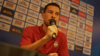 Thom Haye Ngaku Masih Kagok dengan Permainan Liga Indonesia, Beber Alasan Persib Sulit Menang