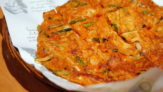 Resep Kimchi Jeon Renyah Ala Korea dengan Rahasia Tepung Spesial