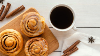 Pilih 2 Teman Minum Americano Ini, Sajian Lengkap dengan Rasa yang Pas di Lidah
