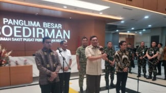 Menhan Sjafrie Gratiskan Pengobatan untuk Awak Media di RSPPN