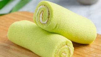 Resep Bolu Gulung Pandan, Ini Tips Agar Bolu Elastis dan Tidak Pecah