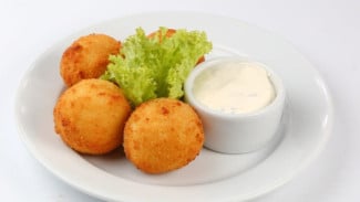 Sajikan Kroket Kentang Kari Crispy Gurih Untuk Menu Camilan, Ini Resepnya