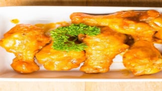 Resep Ayam Goreng Bumbu Kuning yang Juicy dan Gurih Aromatik dari Rempah-rempah