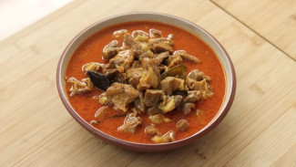 Resep Gulai Cincang Padang Daging Sapi Empuk Meresap ala Devina Hermawan, Kuahnya Medok