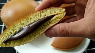 Resep Dorayaki Isi Kacang Merah Favorit Doraemon