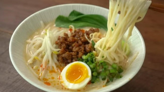 Resep Udon Kuah Kaldu Hangat yang Bikin Nagih