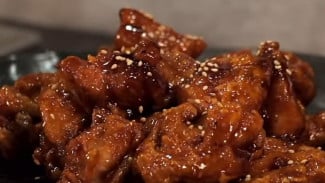 Resep Dakgangjeong Ayam Manis Pedas ala Korea
