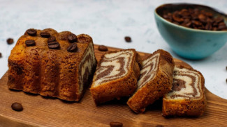 Resep Bolu Pisang Cokelat 4 Telur, Hasilkan Rasa Manis dan Tekstur Lembut