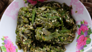 Resep Sambal Hijau Nasi Padang Asli yang Pedas Segar dan Bikin Ketagihan